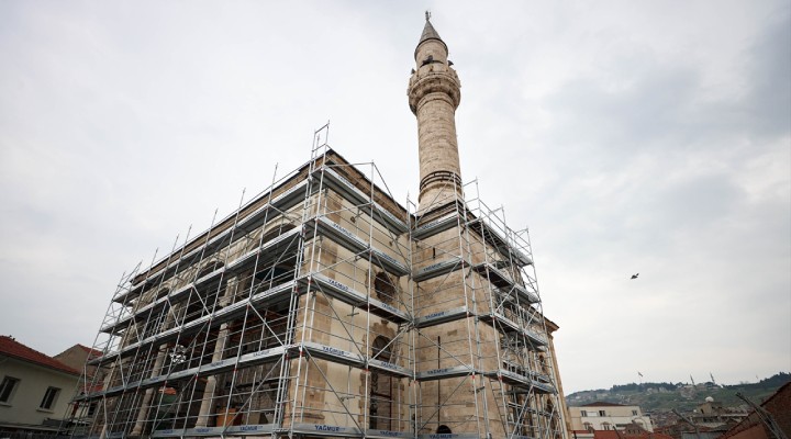Seferihisar'ın asırlık camisi restore ediliyor