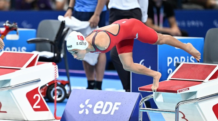 Sevilay Öztürk'ten tarihi başarı!