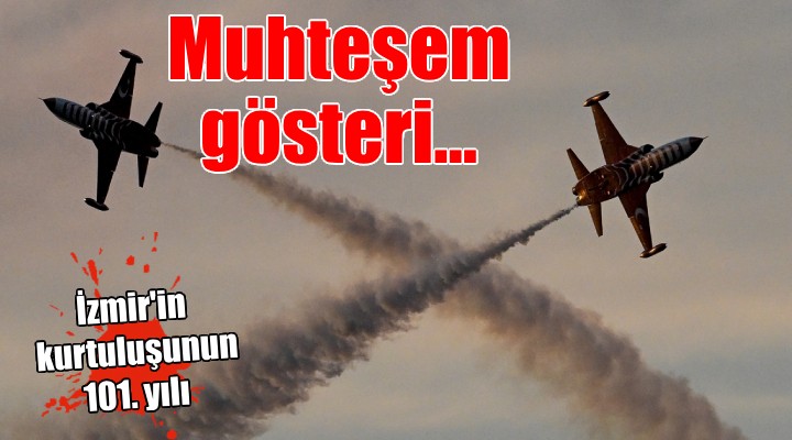 Solo Türk ve Türk Yıldızları'ndan muhteşem gösteri...