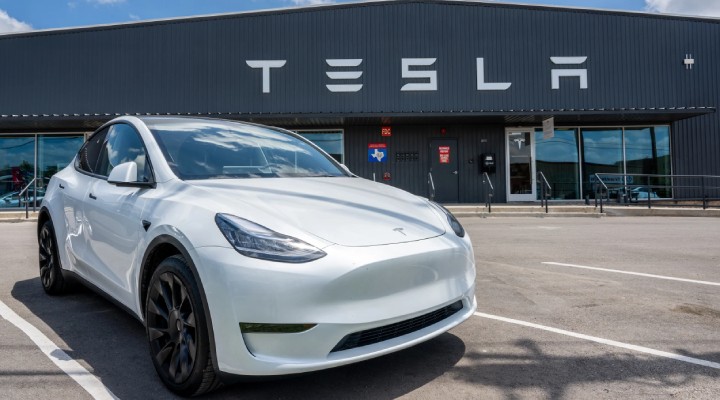 Tesla satışları Avrupa'da dipte Türkiye'de ilk sırada