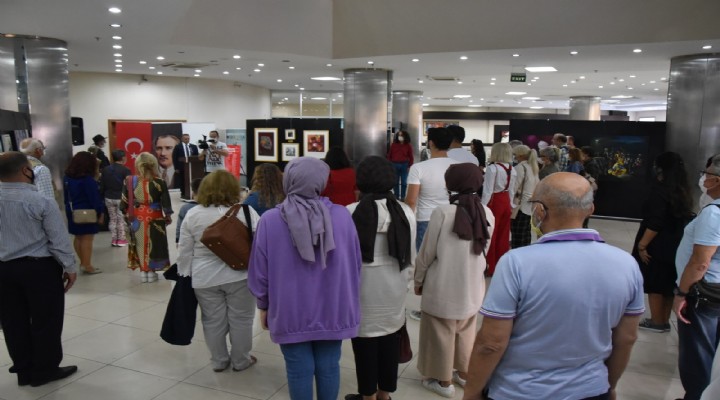 Torbalı'da Ekim Geçidi sergisi açıldı