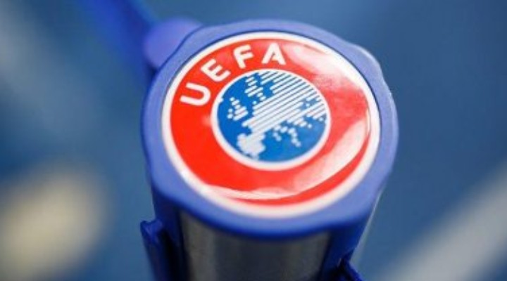 UEFA'dan seyircili maç kararı