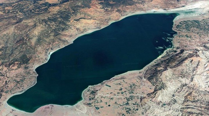 Türkiye’nin yedinci büyük gölü kuruyor: ‘Seyirci kalmayalım’