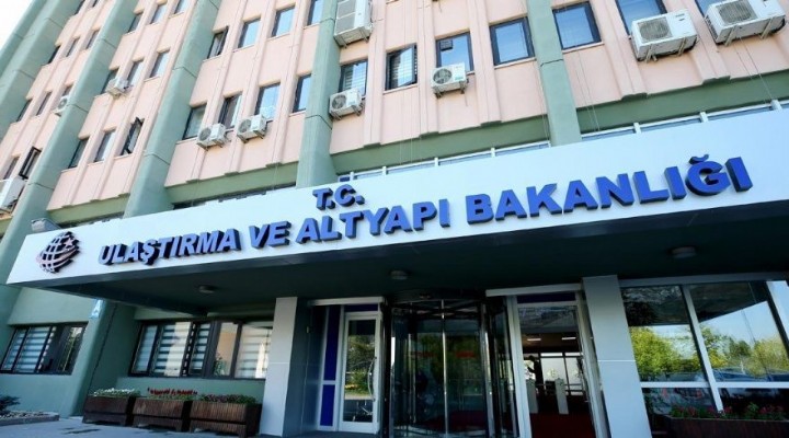 Ulaştırma Bakanlığı'nda 9 bürokrata çift maaş!