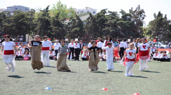 Urla'da 23 Nisan coşkusu