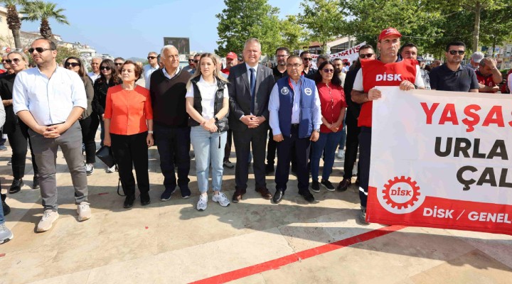 Urla'da 4 yıl sonra  coşkulu 1 Mayıs kutlaması