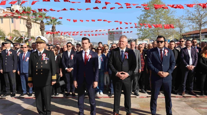 Urla'da 18 Mart Çanakkale Zaferi ve Şehitleri