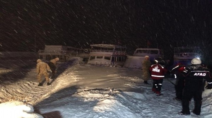 Van'da 49 göçmeni ölüme terk ettiler!