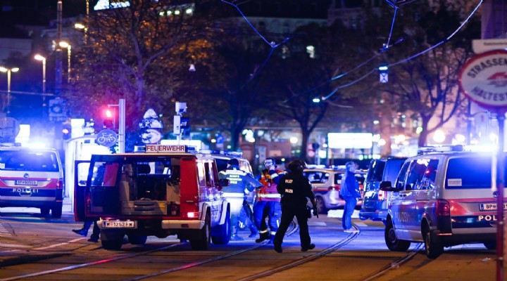 Viyana'da teröristler çevreye ateş açtı: 7 ölü çok sayıda yaralı!