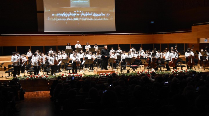 Yorglass Barış Çocuk Senfoni Orkestrası'ndan 5'inci konser