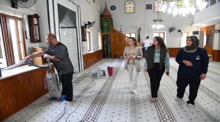 Yunusemre'de ibadethaneler Kurban Bayramı için hazırlanıyor