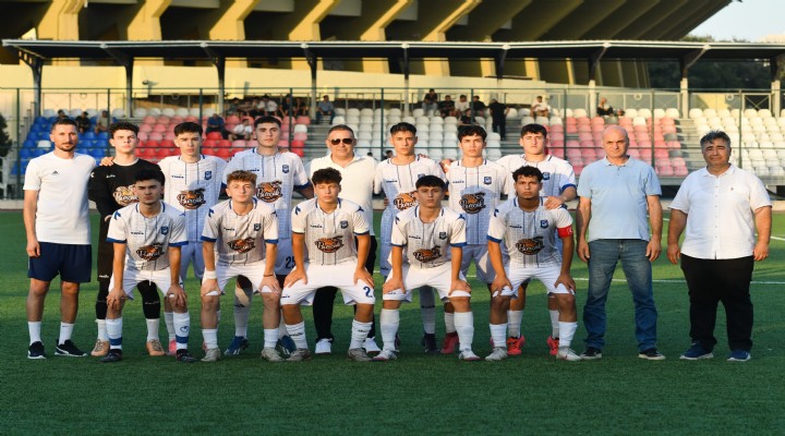 Yunusemre'nin U17'leri Türkiye Şampiyonası için Uşak'ta mücadele edecek