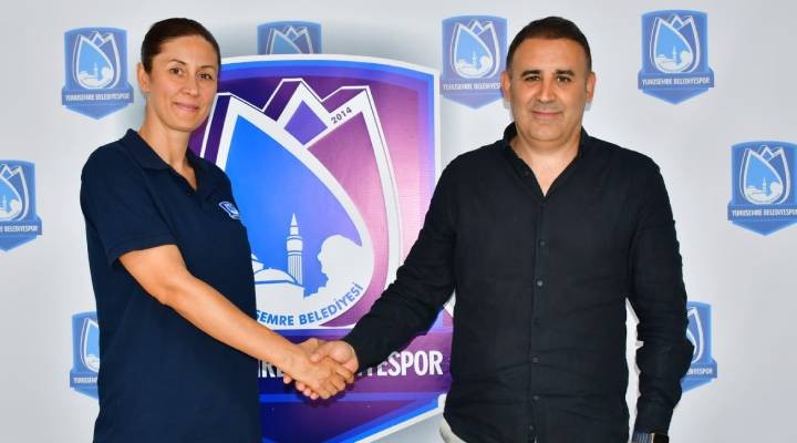 Yunusemre'ye yeni voleybol başantrenörü