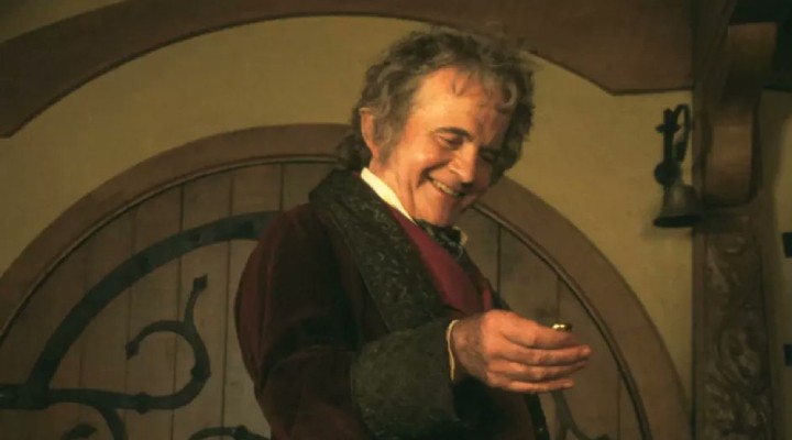 Yüzüklerin Efendisi'nin Bilbo Baggins'i yaşamını yitirdi