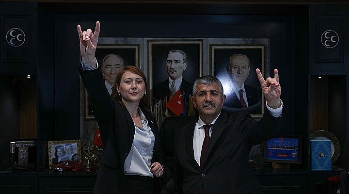 Zafer Partisi'nden istifa eden Ayla Ülük, MHP'ye katıldı!