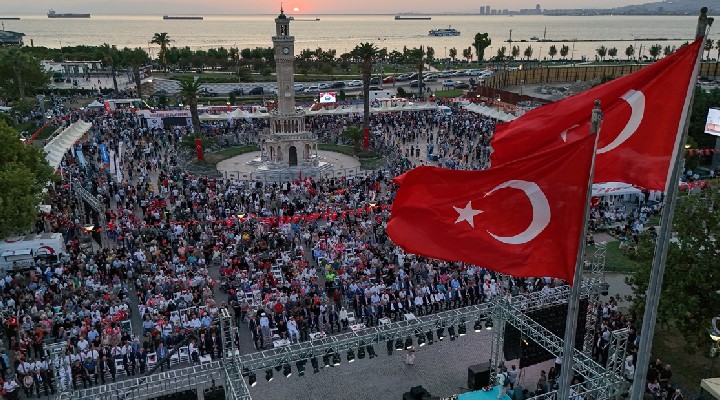 İzmir'de 15 Temmuz etkinlikleri